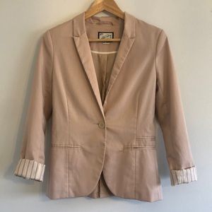 Women’s Blush Colored Blazer